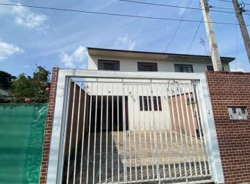 Casa · 127m² · 3 Quartos · 2 Vagas · Terreno com 2 Sobrados Casa nos Fundos no Atuba, Espaço e Localização Privilegiada