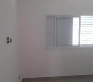 v5717a.jpg · Casa - Umuarama