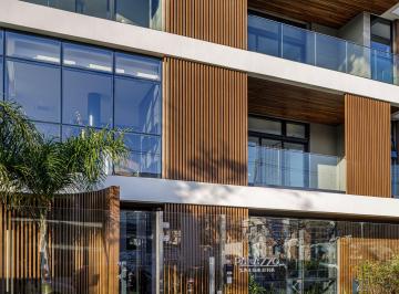 Apartamento de 3 quartos, Curitiba · Apartamento DUPLEX no Centro - 3 suítes 3 vagas