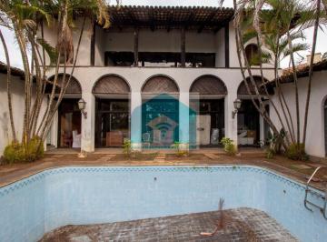 Casa · 1000m² · 5 Quartos · 4 Vagas · Casa com 5 Quartos e 5 banheiros à Venda, 1000 m² por R$ 3.350.000
