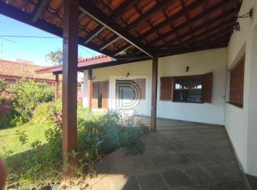Casa · 297m² · 3 Quartos · 4 Vagas · Excelente Residência no Horizontal Park - Totalmente Térrea