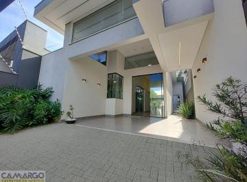 Casa · 3 Quartos · 2 Vagas · VENDA | Casa, com 3 dormitórios em Jardim Higienópolis, Maringá