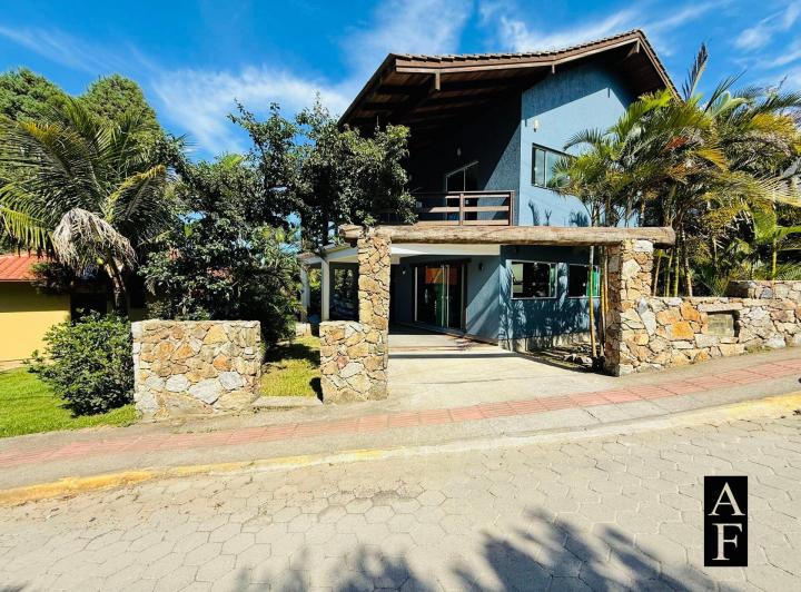 Casa à venda com 3 Quartos, Praia do Silveira, Garopaba - R$ 2.990.000 ...