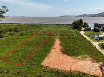 687437_i1B7I_68743767ba48f6cd3fd.jpg · Terreno com fundos para lagoa Mirim em Imbituba.