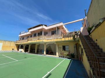 Casa · 129m² · 5 Quartos · 2 Vagas · Casa Térrea com 5 Suítes, Salão de Festas, churrasqueira, Quadra de Esportes na Vila Guilherme