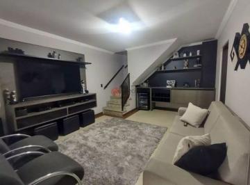 Casa · 68m² · 3 Quartos · 2 Vagas · Sobrado à venda no Jardim IV Centenário com 68 metros.