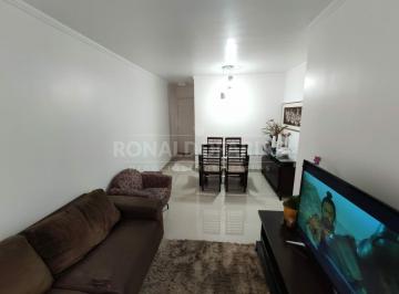 Apartamento · 70m² · 3 Quartos · 1 Vaga · Apartamento a venda sendo 3 quartos  , sala dois ambientes , uma vaga e garagem.