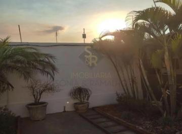 Casa · 305m² · 3 Quartos · 10 Vagas · Casas Residenciais Padrão em Pederneiras