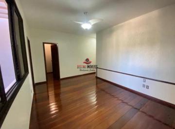 Casa · 350m² · 4 Quartos · 5 Vagas · Sobrado com 4 quartos à venda, bairro Rezende - Uberlândia/MG