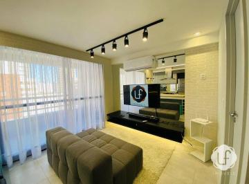 f424890f76f1a31e2effc2f177c0feac8b479f0f · Loft Decorado no Meireles
