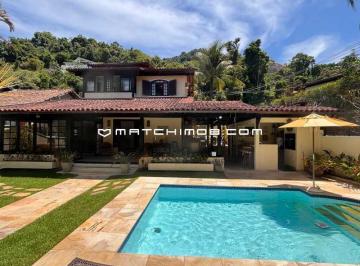 Casa · 311m² · 9 Quartos · 4 Vagas · Casa em terreno linear no Condominio Portogalo em Angra dos Reis