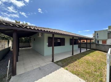 Casa · 95m² · 2 Quartos · 2 Vagas · Casa Padrão - Praia do Campeche - Florianópolis SC.