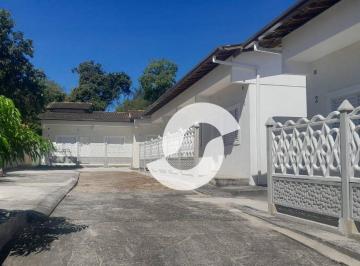 4cea6130a3003056c9458d4a053576757bb3a131 · Casa com 2 dormitórios à venda, 56 m² por R$ 275.000,00 - Sape - Niterói/RJ