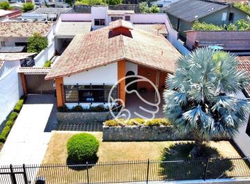 a6f09bafbe05f8a342727aa7ba088e6f045b236b · Casa à venda com 5 quartos no Centro de Guarapari/ES é nas Imobiliárias Itamar Imóveis