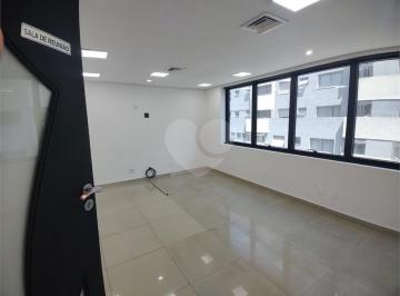 Área de Serviço · Imoveis - em Moema