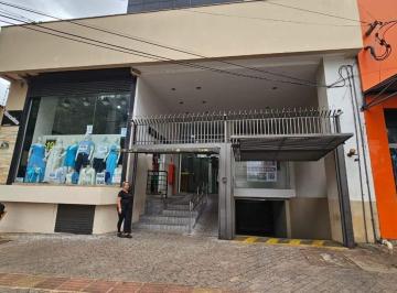 Comercial · 157m² · 1 Vaga · Sala comercial ampla, com vista Afonso Pena.