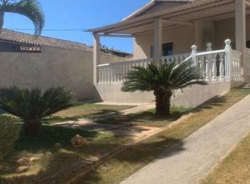 Casa · 67m² · 3 Quartos · 3 Vagas · Casa com 3 Quartos, Suíte e Excelente Área Externa no Bairro Bom Jesus