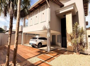 Casa · 381m² · 3 Quartos · 3 Vagas · SOBRADO DE ALTO PADRÃO À VENDA NA ARSO 23 - 207 SUL - CONFORTO, ESPAÇO E SOFISTICAÇÃO EM UM DOS MELH