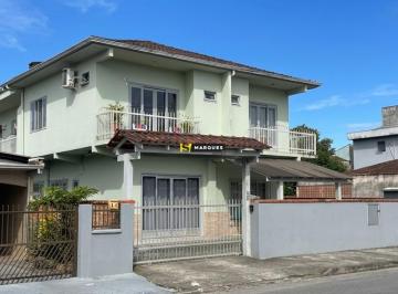 Apartamento · 92m² · 2 Quartos · 2 Vagas ·  Oportunidade! Apartamento Amplo de 92m² com Suíte no bairro Aventureiro - Joinville/SC
