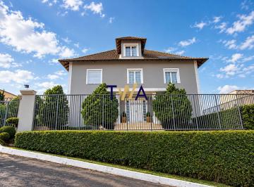 Casa · 1000m² · 4 Quartos · 7 Vagas · ALUGA-SE CASA COM VISTA DEFINITIVA PARA AS MONTANHAS. 1.000 m². 4 SUÍTES. VILA CASTELA.