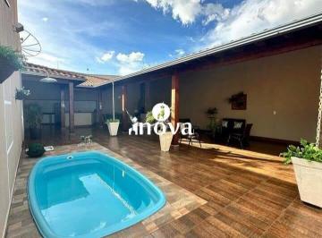 Casa · 276m² · 3 Quartos · 4 Vagas · Casa a venda, Bairro Manoel Mendes