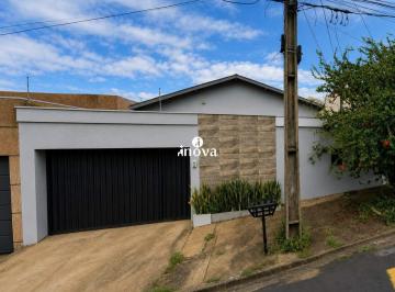 Casa · 65m² · 2 Quartos · 3 Vagas · Casa à venda, bairro Manoel Mendes