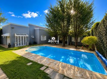 Casa · 250m² · 3 Quartos · 2 Vagas · Casa a venda, bairro Olinda