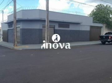 Casa · 70m² · 2 Vagas · Casa comercial para locação, bairro Fabricio 