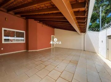 Casa · 194m² · 4 Quartos · 3 Vagas · Casa para locação, bairro Fabrício