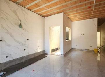 Casa · 68m² · 2 Quartos · 2 Vagas · Casa à venda com 2 quartos no bairro Bopiranga 