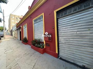 Casa · 220m² · 2 Quartos · Sala comercial a venda, Bairro Mercês