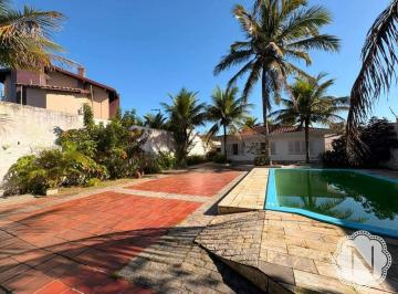 Casa · 364m² · 5 Quartos · 10 Vagas · Casa à venda com 5 quartos no bairro Centro
