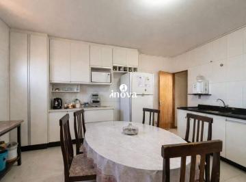Casa · 142m² · 3 Quartos · 4 Vagas · Casa a venda, bairro Umuarama 