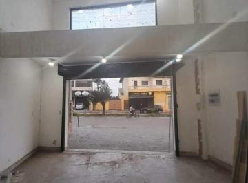 Comercial · 38m² · Sala para aluguel com no bairro Jamaica (Praia) 
