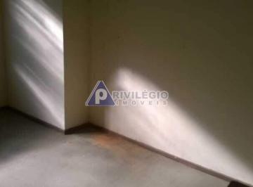 WhatsApp Image 2017-06-07 at 1 · Casa de rua, 8 Quartos, 2 banheiros - 114m² - Botafogo