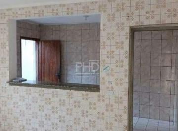 Casa · 103m² · 3 Quartos · 4 Vagas · Sobrado no bairro Santa Terezinha com 3 quartos, 4 vagas de garagem e 2 banheiros - SBC/SP