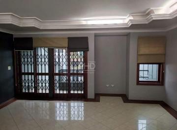 Casa · 235m² · 3 Quartos · 3 Vagas · Sobrado à venda em São Bernardo do Campo (Nova Petrópolis) | 3 dorms (1 suíte), 3 vagas e segurança 