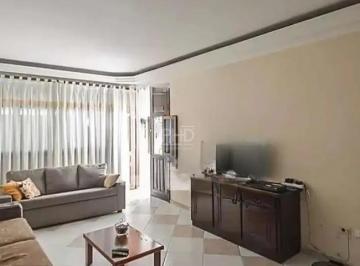 Casa · 307m² · 3 Quartos · 3 Vagas · Casa residencial com 3 quartos (2 suítes) e 3 vagas em Baeta Neves, São Bernardo do Campo