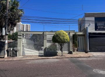 Casa de 4 quartos, Cuiabá · CASA À VENDA NA AVENIDA DOM BOSCO, BAIRRO DO AQUINO