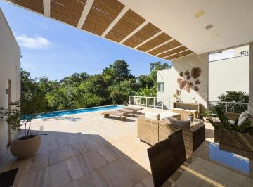 Casa · 600m² · 4 Quartos · 5 Vagas · Luxuosa Casa no Condomínio Solar da Serra