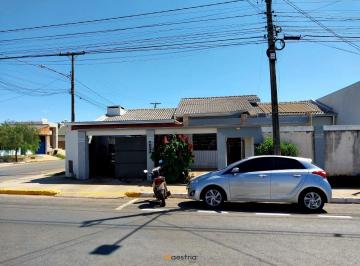Casa · 225m² · 2 Quartos · 1 Vaga · Maestria Sua imobiliária de confiança em Sorriso-MT