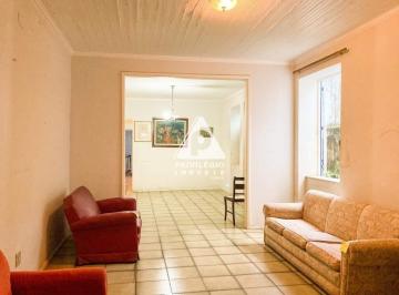 Casa · 300m² · 4 Quartos · 2 Vagas · Magnífica casa de 4 quartos na Gávea, com varanda e vaga para carros. Fica em rua com cancela, junto