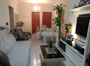Apartamento · 77m² · 3 Quartos · 1 Vaga · Ótimo imóvel próximo ap comércio,centro do Bairro.transporte na porta,estão de trem a 2minutos.Fácil