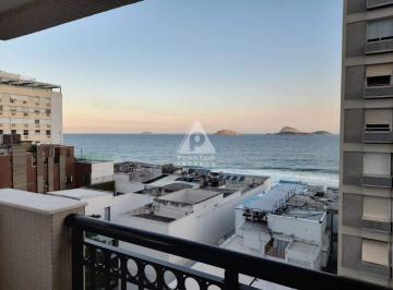 Apartamento · 83m² · 2 Quartos · 1 Vaga · Apartamento 2 quartos, suítes, com vista para o mar.