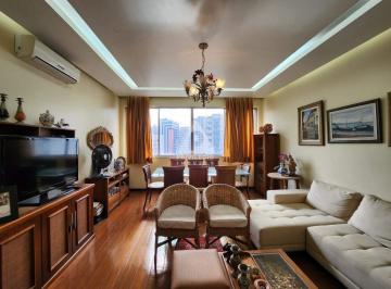 Apartamento · 110m² · 4 Quartos · 1 Vaga · Apartamento 4 Quartos (1 Suíte) com 1 Vaga e Sala Ampla – Botafogo