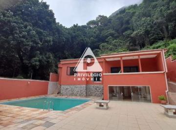 Casa · 190m² · 4 Quartos · 5 Vagas · Casa Espaçosa com Piscina e Vista para Pedra da Gávea – São Conrado
