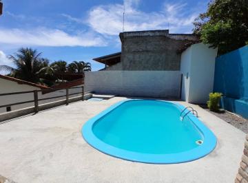 Casa · 152m² · 2 Quartos · 2 Vagas · Compre uma casa ampla em Capim Macio, quarto+suíte, piscina, churrasqueira.