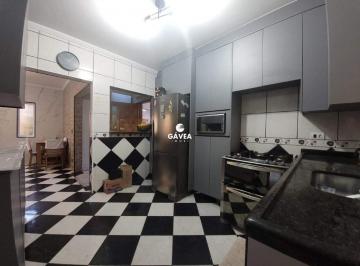 Casa · 180m² · 4 Quartos · 3 Vagas · Casa à venda no Canto do Forte em Praia Grande.