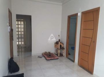Casa · 120m² · 3 Quartos ·  Imóvel de 120m² com 3 quartos sendo uma suíte e dependência completa