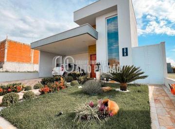 Casa · 200m² · 3 Quartos · 4 Vagas · Casa de Condomínio com 3 quartos - Estiva Gerbi
